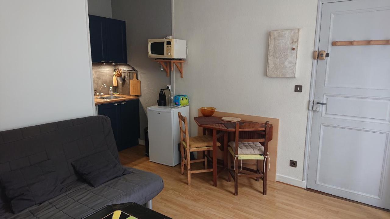Dans Ancienne Maison Pyreneenne. Apartment